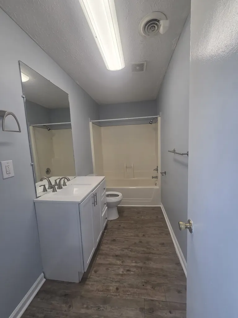1165 Claylick Road White Bluff TN 37187