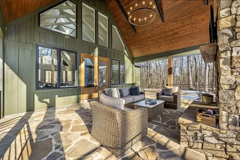 2425 Westlake Avenue Monteagle TN 37356