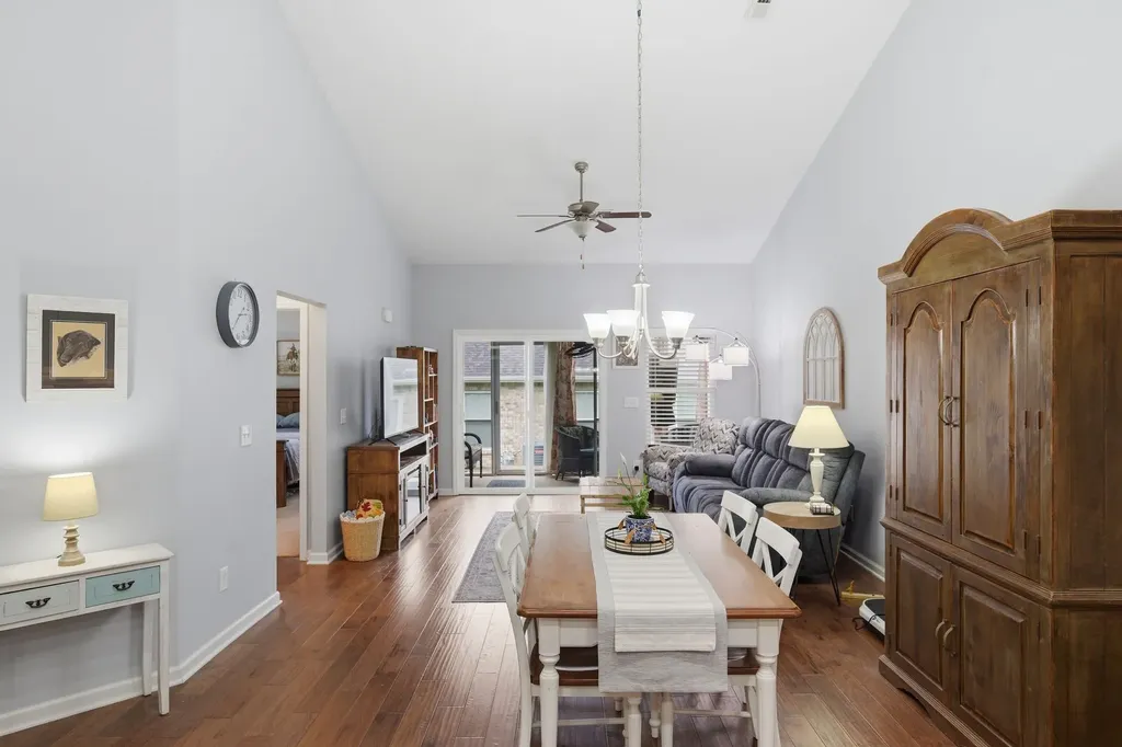 395 Devon Chase Hill Gallatin TN 37066