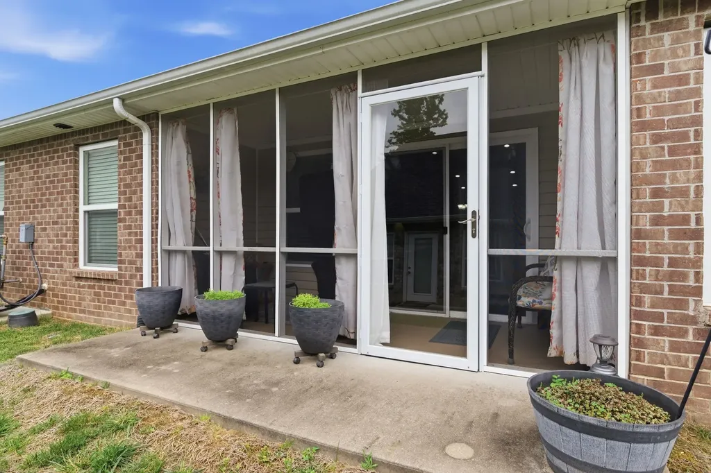 395 Devon Chase Hill Gallatin TN 37066