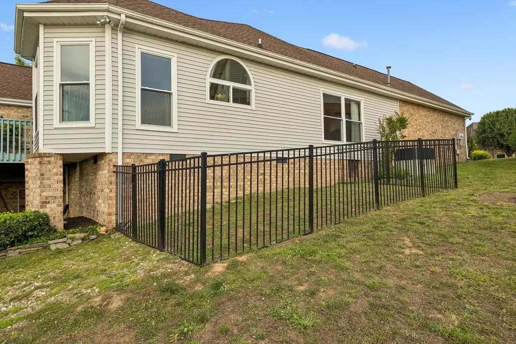 1024 N Clubhouse Court Franklin TN 37067