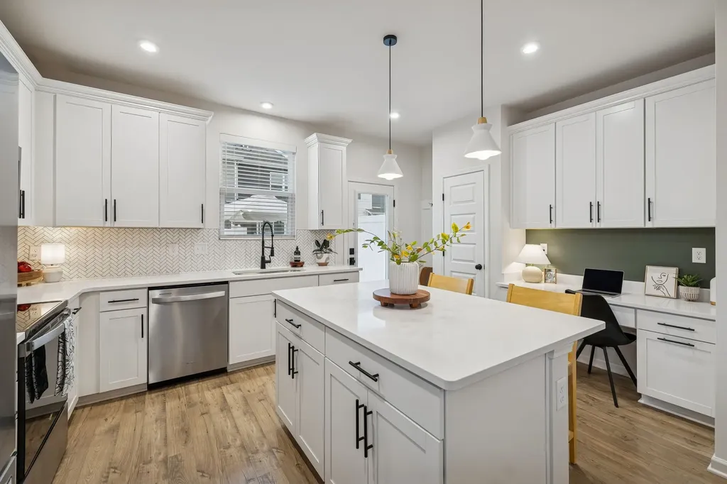 615 Old Hickory Boulevard Nashville TN 37209