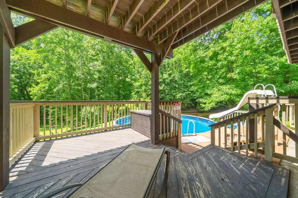 1844 Hogue Road Clarksville TN 37040