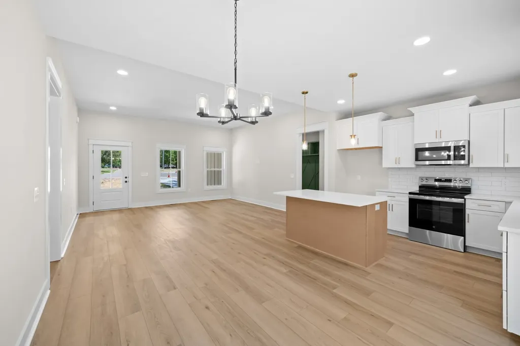275 Brookfield Circle Winchester TN 37398