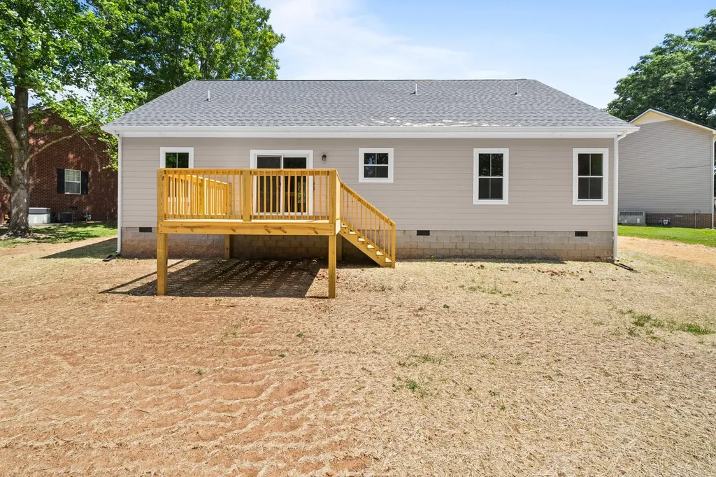 275 Brookfield Circle Winchester TN 37398