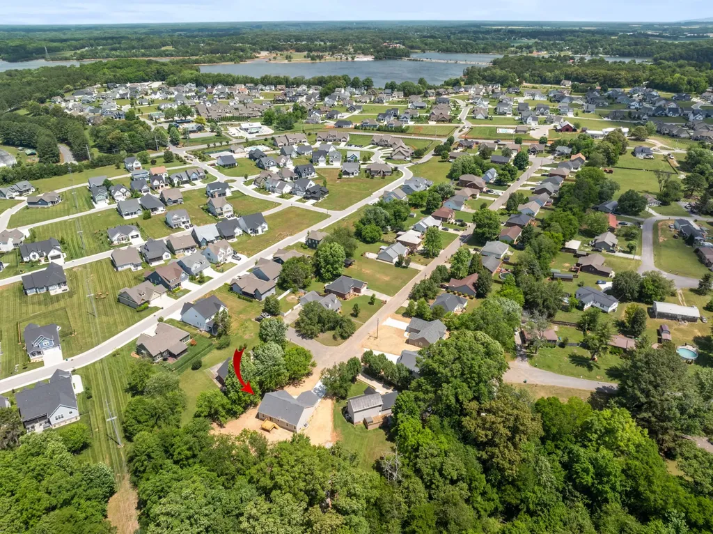 275 Brookfield Circle Winchester TN 37398
