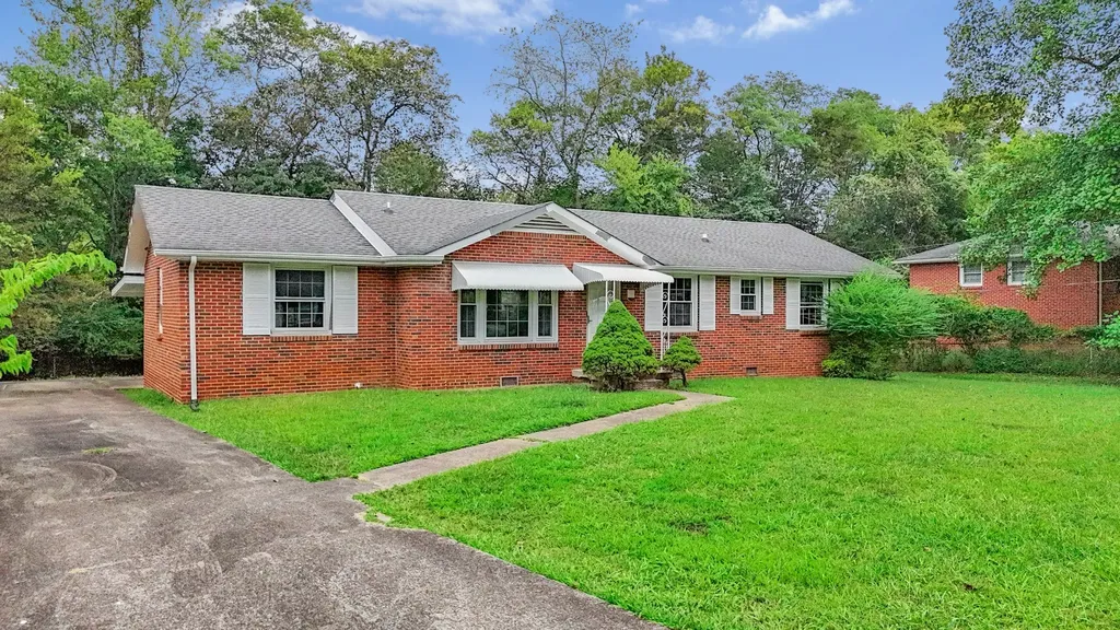1347 Gibson Drive Clarksville TN 37043