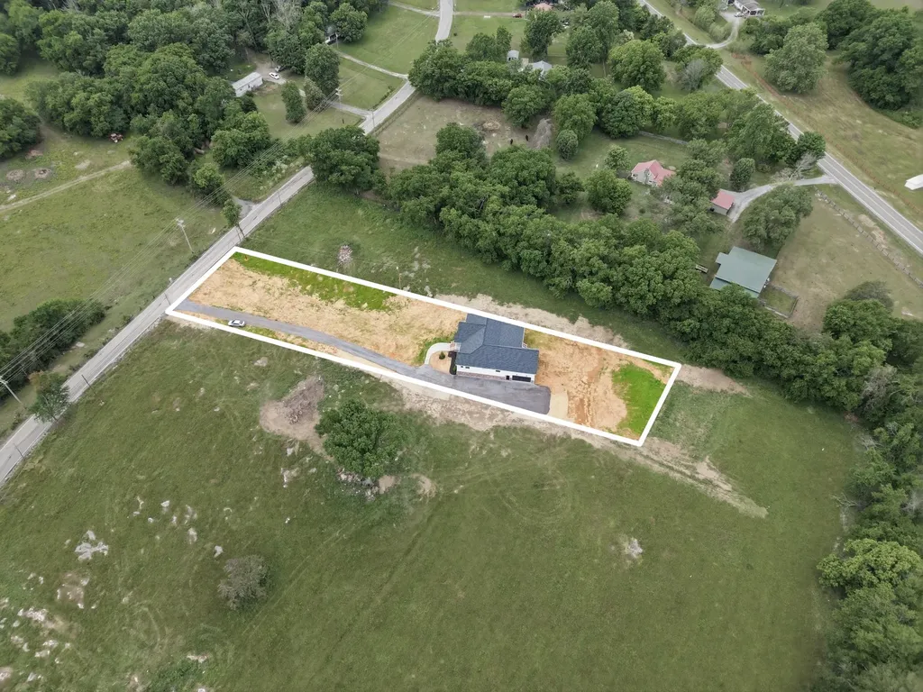 3550 Old Highway 25 Hartsville TN 37074