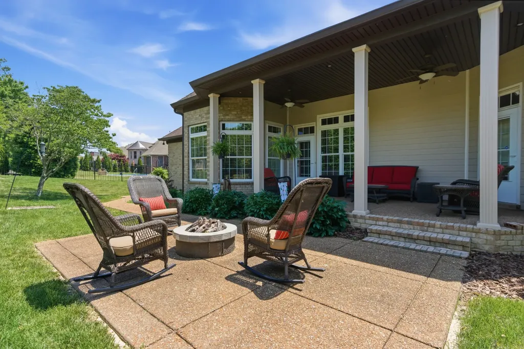 1072 Gadwall Circle Hendersonville TN 37075
