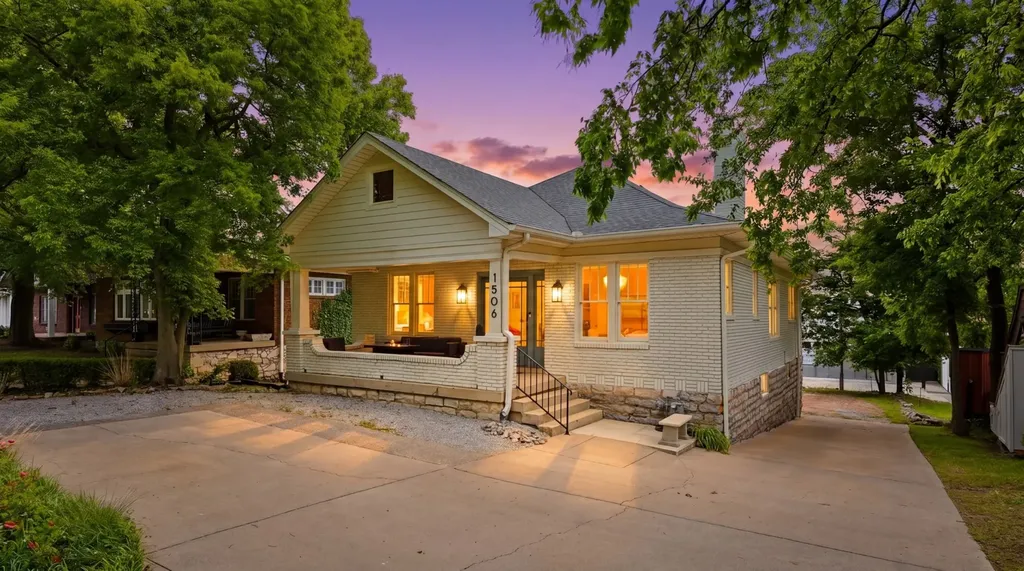 1506 17th Ave, S Nashville TN 37212