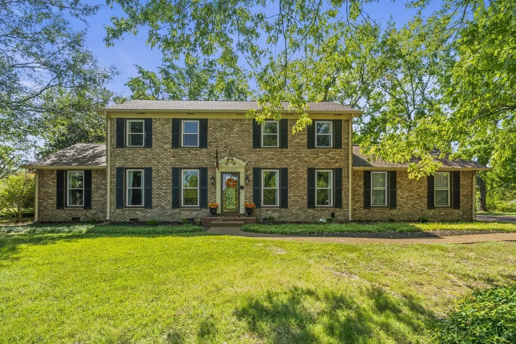 5629 Highland Way Nashville TN 37211