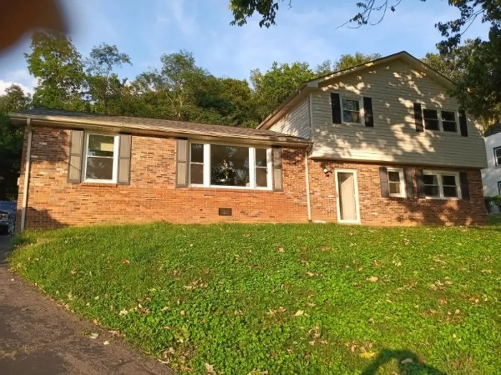 342 Cross Timbers Drive Nashville TN 37221