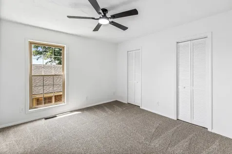 1117 Peninsula Drive Gallatin TN 37066