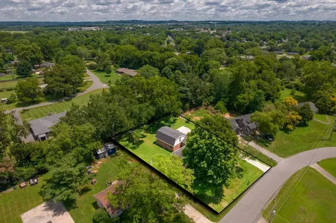 1117 Peninsula Drive Gallatin TN 37066