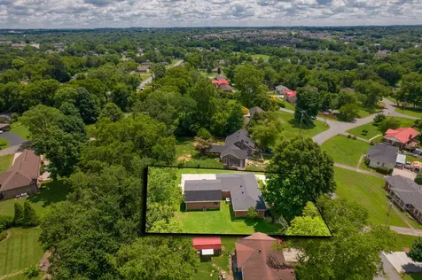 1117 Peninsula Drive Gallatin TN 37066