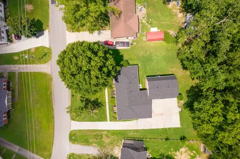 1117 Peninsula Drive Gallatin TN 37066