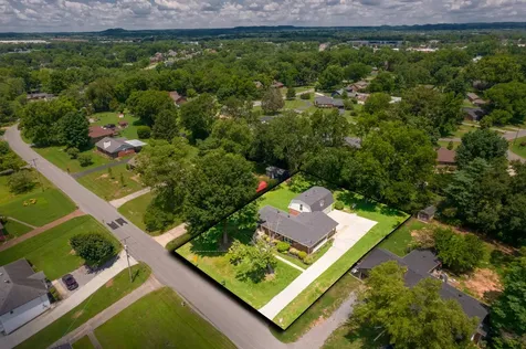 1117 Peninsula Drive Gallatin TN 37066