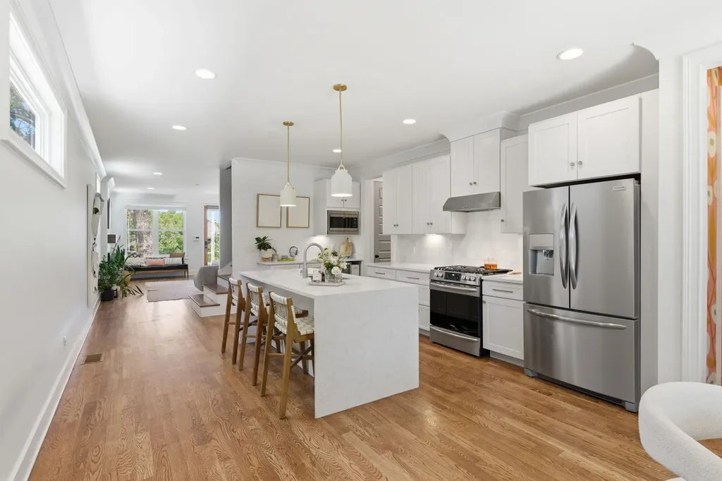 2330A Carter Avenue Nashville TN 37206