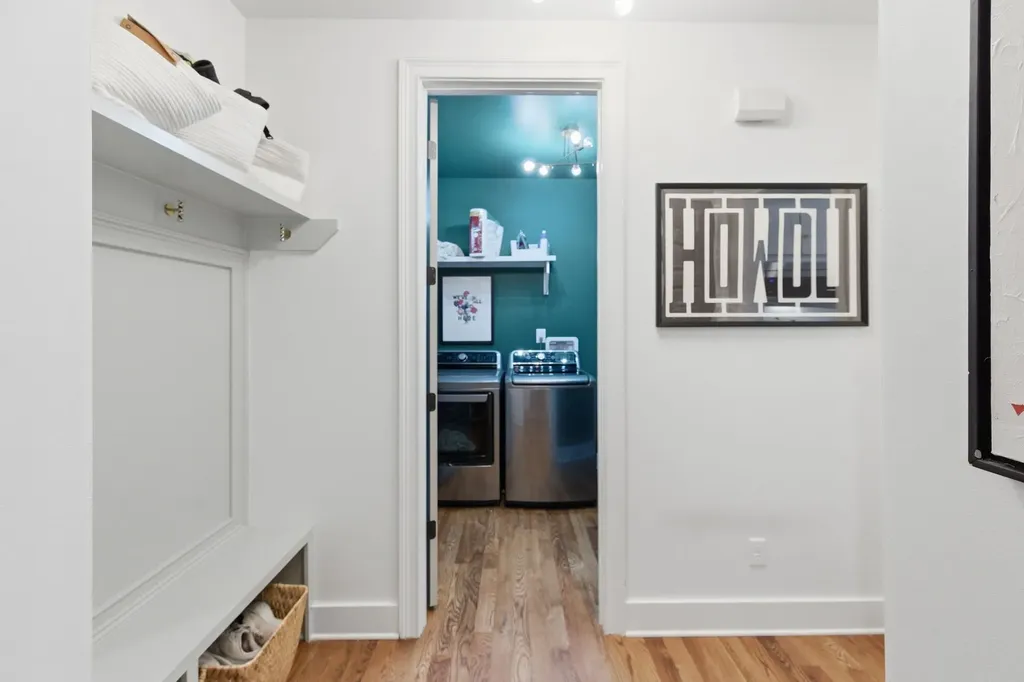 2330A Carter Avenue Nashville TN 37206