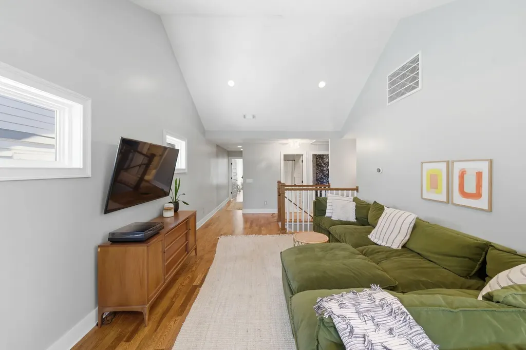2330A Carter Avenue Nashville TN 37206