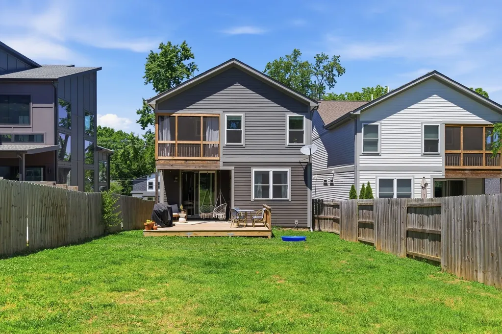 2330A Carter Avenue Nashville TN 37206