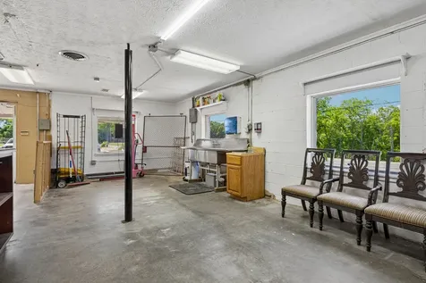 5933 Marion Road Cumberland Furnace TN 37051