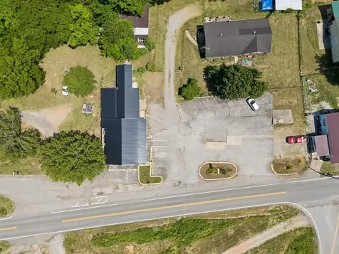5933 Marion Road Cumberland Furnace TN 37051
