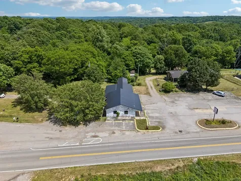 5933 Marion Road Cumberland Furnace TN 37051