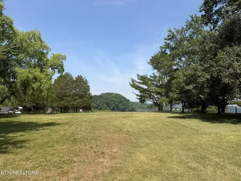 19 Morris Lane Kingston TN 37763