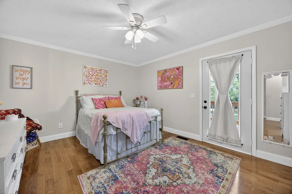 102 Oak Springs Lane Rickman TN 38580