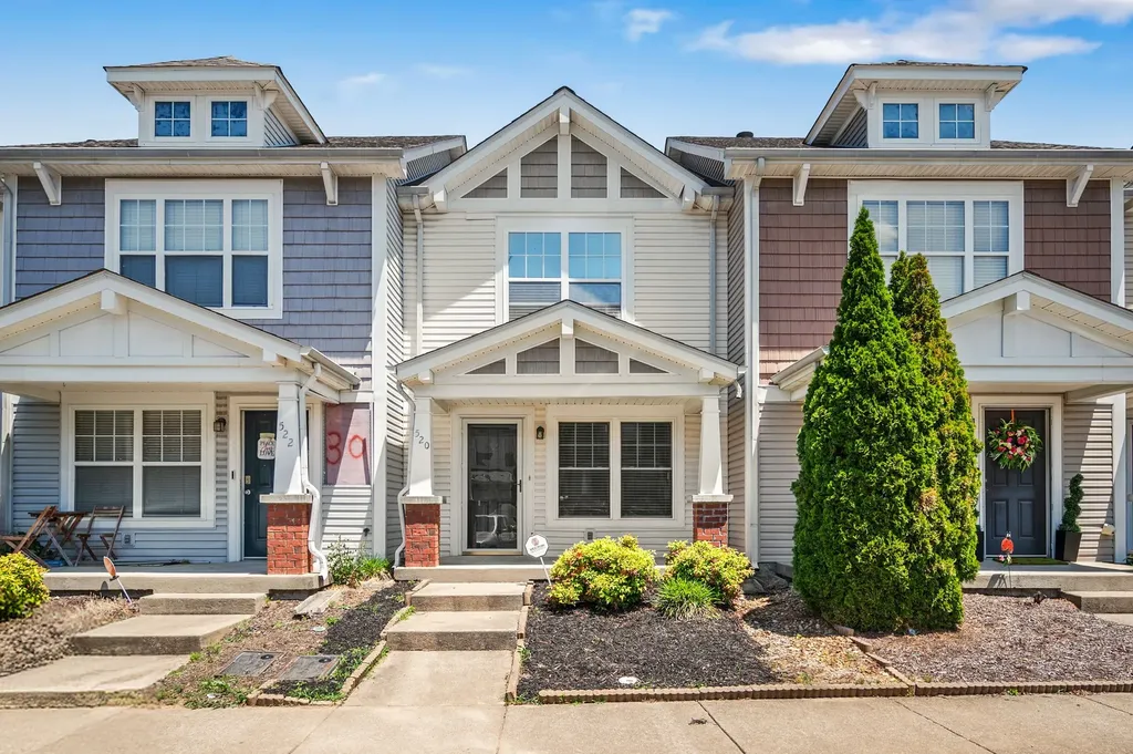 520 Bradburn Village Circle Antioch TN 37013