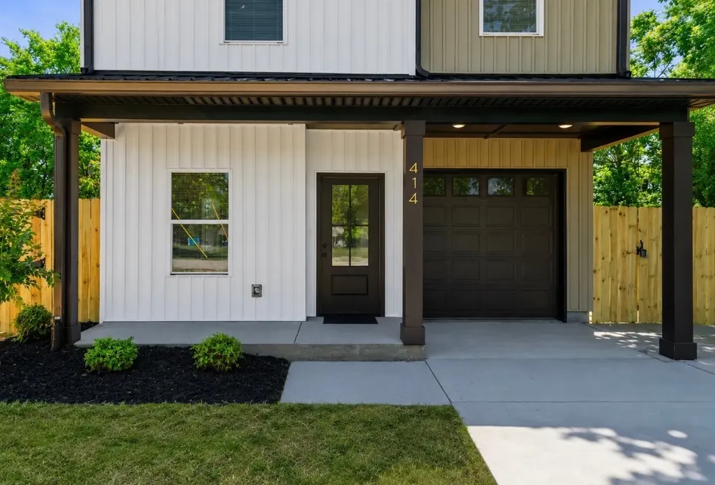 414 21st Ave, W Springfield TN 37172