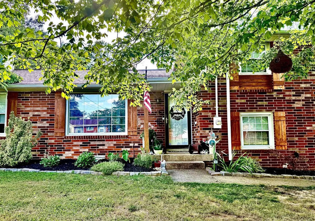 121 Grandview Circle Old Hickory TN 37138