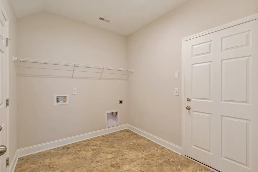 867 Meadowcrest Way Lebanon TN 37090
