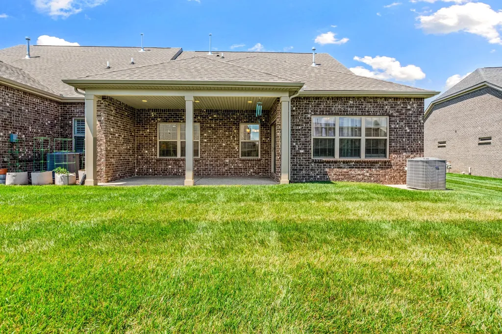867 Meadowcrest Way Lebanon TN 37090