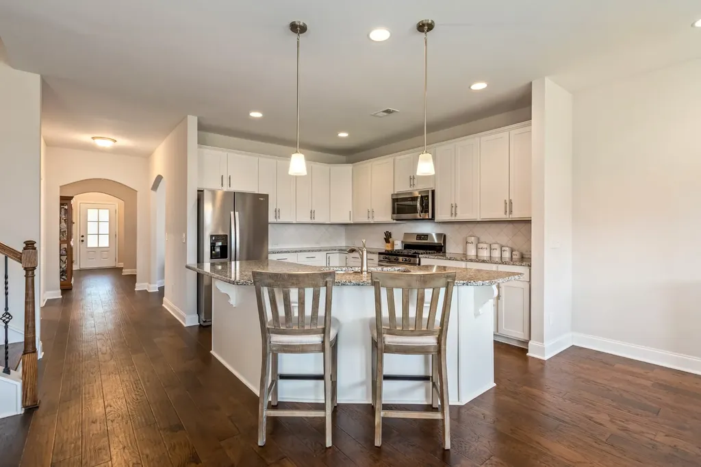 867 Meadowcrest Way Lebanon TN 37090