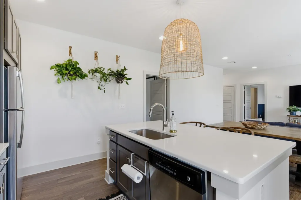 4303 Gallatin Pike Nashville TN 37216