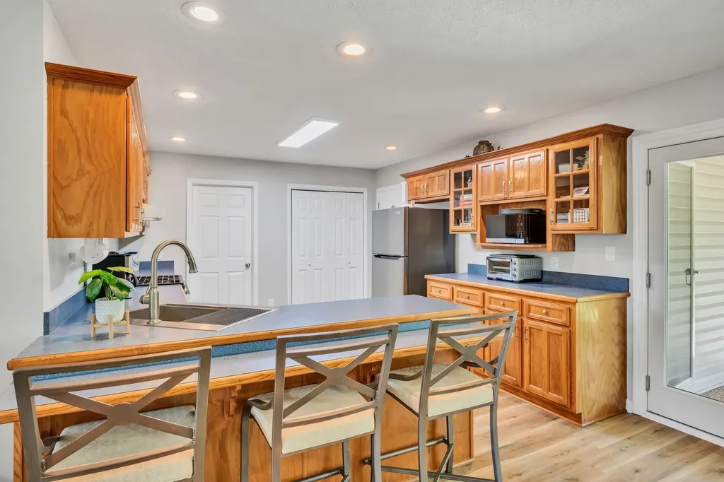 643 Bear Creek Valley Road Bon Aqua TN 37025