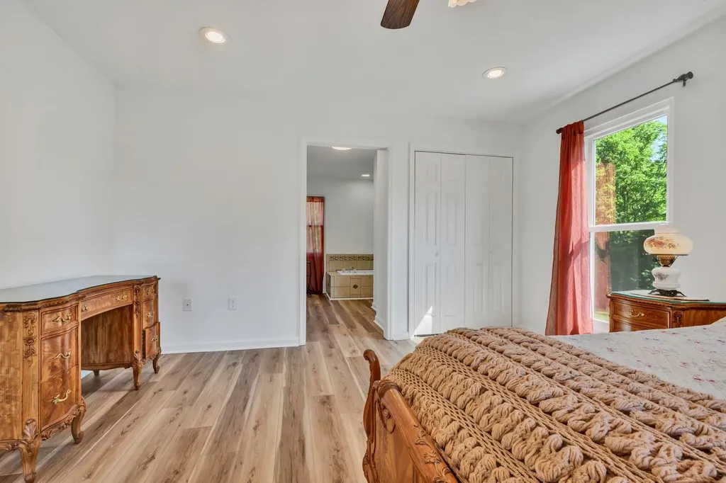 643 Bear Creek Valley Road Bon Aqua TN 37025