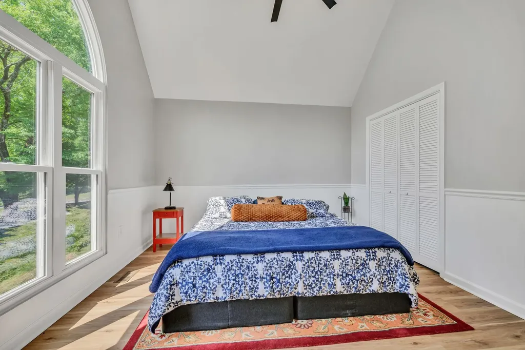 643 Bear Creek Valley Road Bon Aqua TN 37025