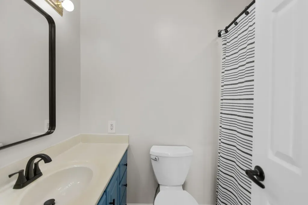 51 Larkspur Court Tullahoma TN 37388