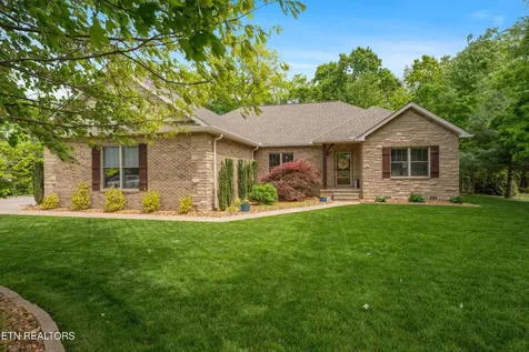 18 Cedar Ridge Circle Crossville TN 38558