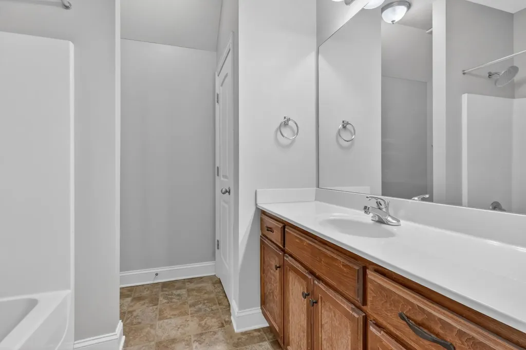 820 General Cabot Court Murfreesboro TN 37129