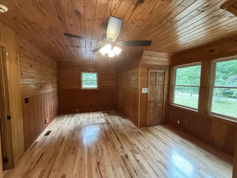 1081 Savely Road Pegram TN 37143
