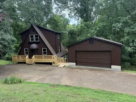 1081 Savely Road Pegram TN 37143