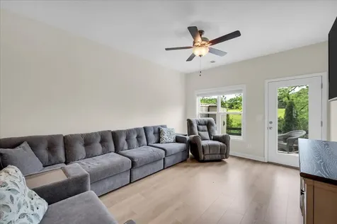133 Dameron Pvt Drive Hendersonville TN 37075