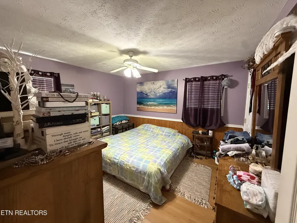 1045 Pearl Hinds Road Jamestown TN 38556