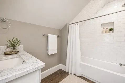 921 Gale Lane Nashville TN 37204