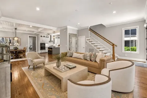 921 Gale Lane Nashville TN 37204