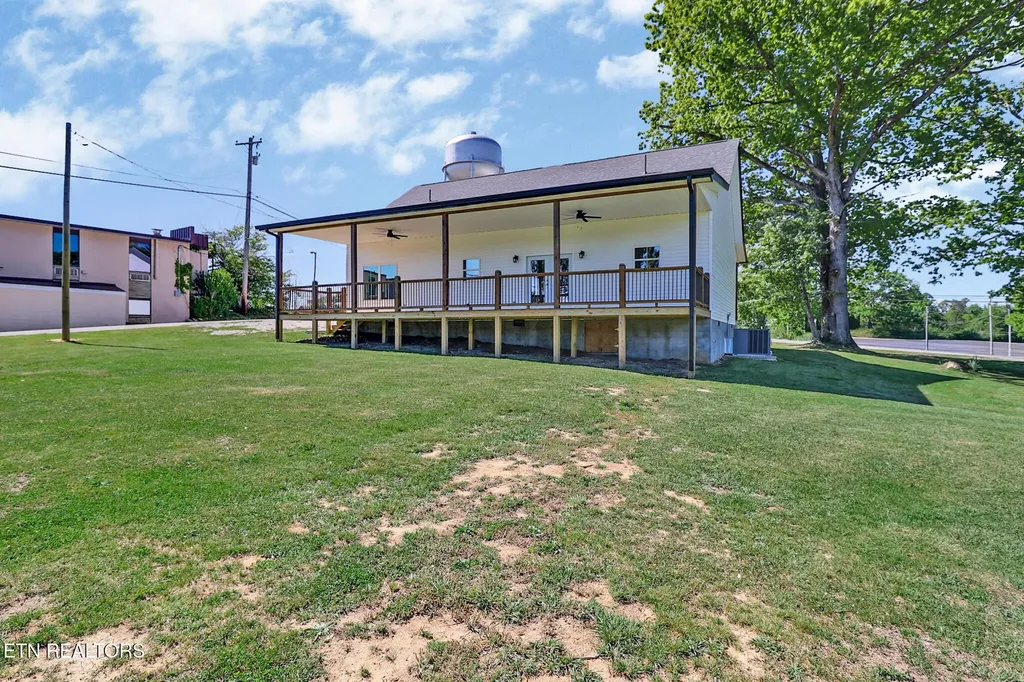 103 N Duncan Street Jamestown TN 38556